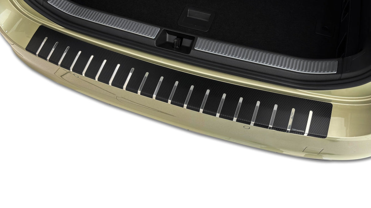 Lastskydd stål/kolfiber Škoda Superb IV Kombi 2024+ - Carlevel -