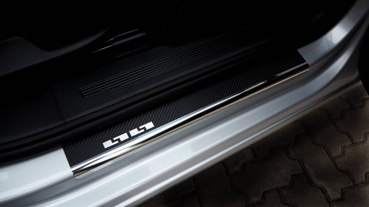 Tröskelskydd stål/kolfiber Caddy V/Tourneo III 2021–2023 - Carlevel -