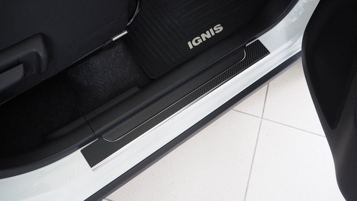 Tröskelskydd stål/kolfiber Ignis III 2017+ - Carlevel -