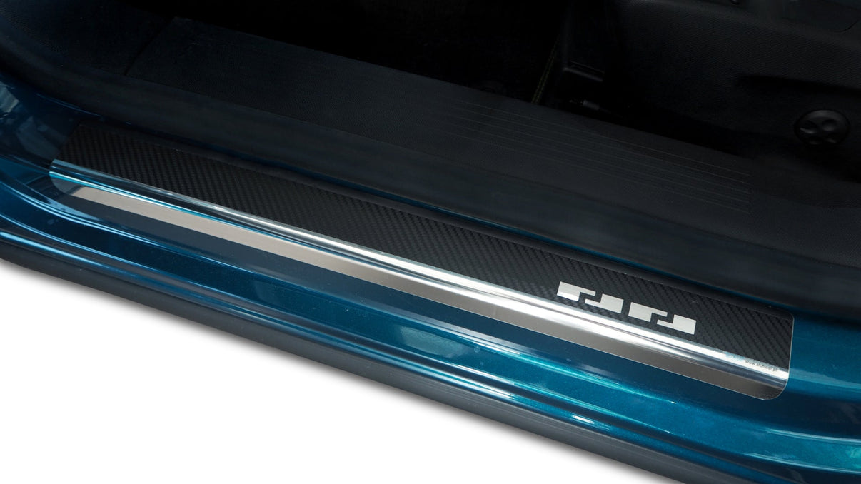 Tröskelskydd stål/kolfiber Peugeot 408 2023+ - Carlevel -