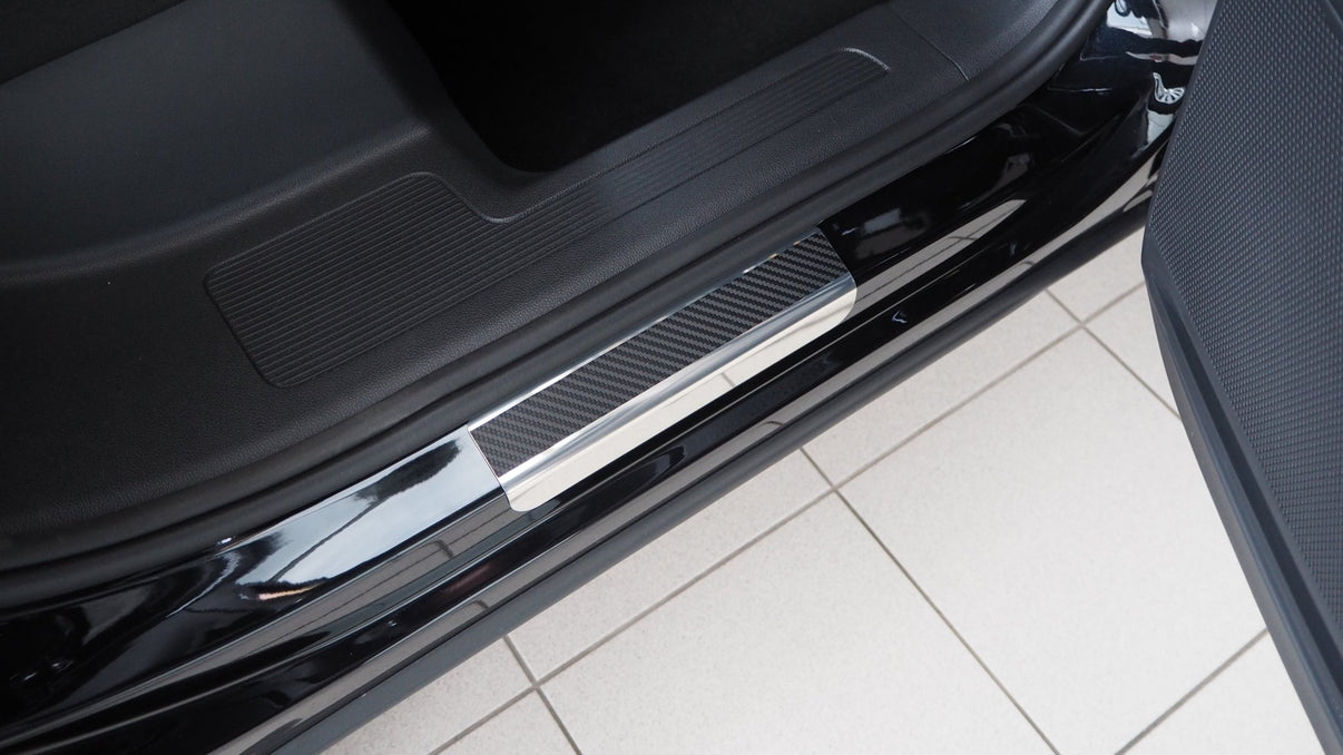 Tröskelskydd stål/kolfiber VW Tiguan II 2016–2024 - Carlevel -