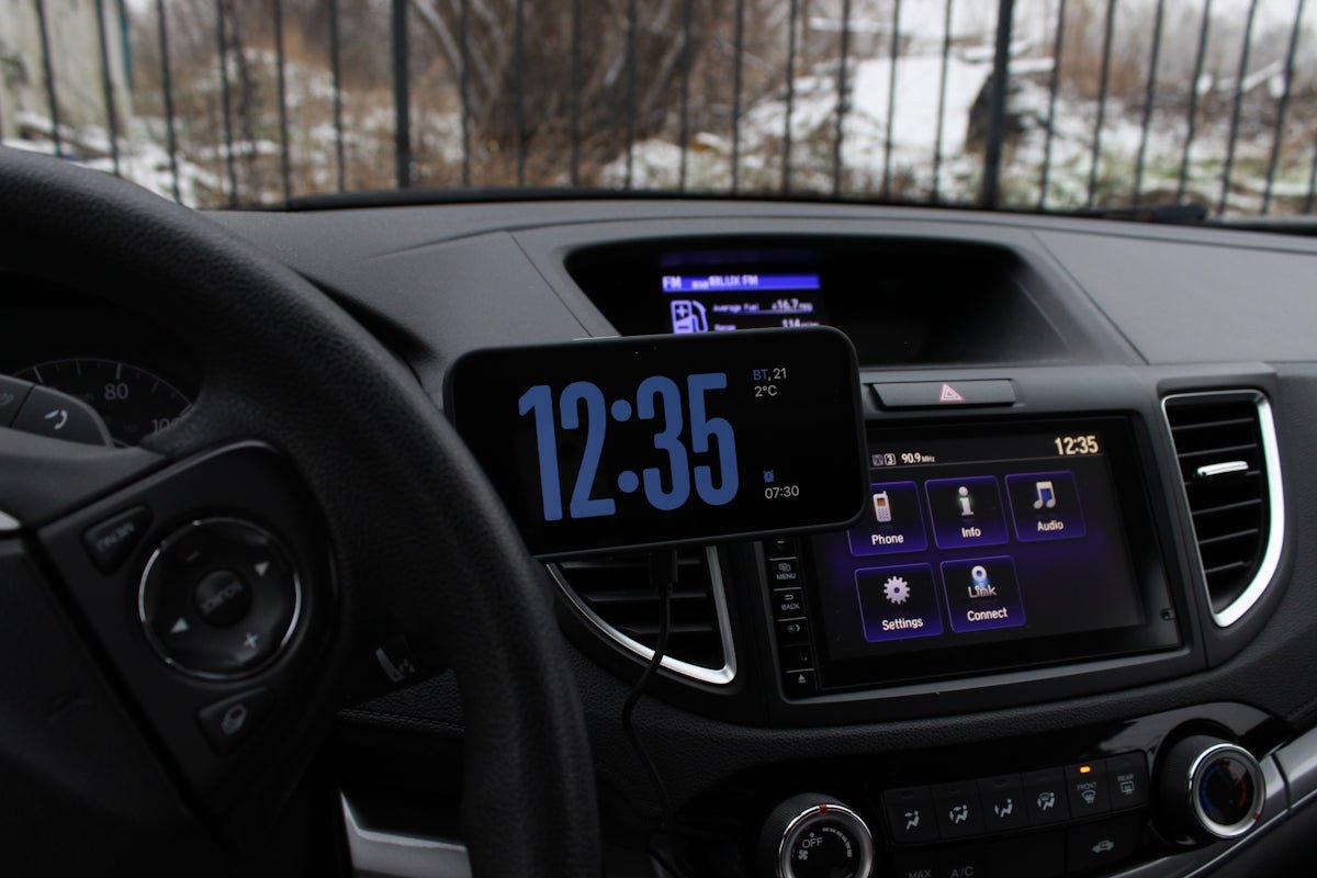 Förstå Teknologi i Bilen: Guide till Användning av Felkodsläsare och CarPlay - Carlevel