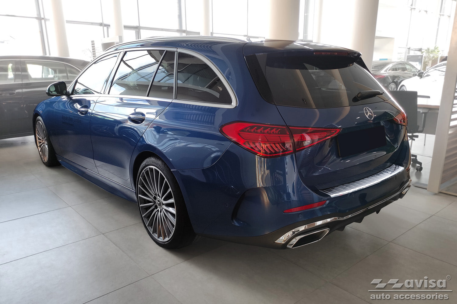 Lastskydd Mercedes C Class V Kombi AMG S206 2021+ – Spegelpolerat silver – detaljbild 2