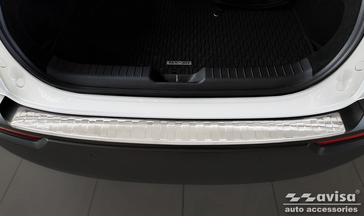 Lastskydd Mazda MX-30 2020+ – Silver satin – detaljbild 3