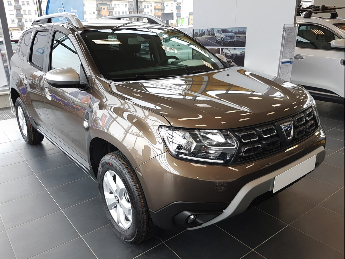 Lastskydd Dacia Duster II 2017–2021, facelift 2021–2024 – Svart – detaljbild 3