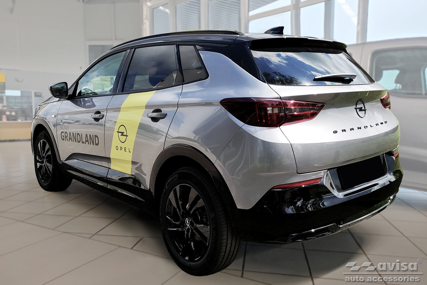 Lastskydd Opel Grandland facelift 2021+/ Hybrid facelift 2021+ – Silver satin – detaljbild 2