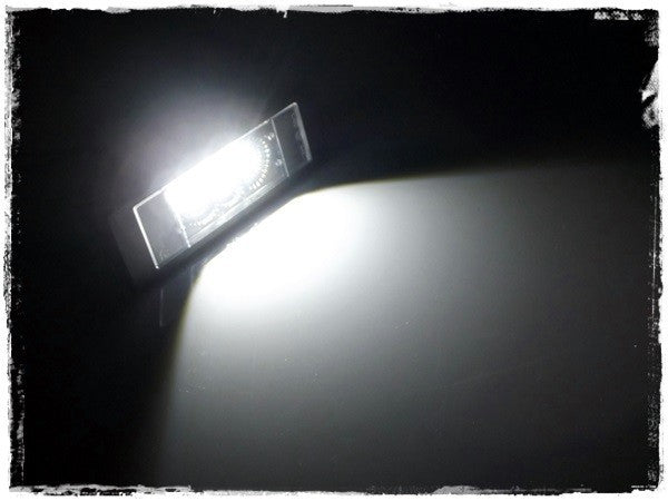 LED-skyltbelysning BMW 1 E81/1 E87 m.fl. – 36 × 29 mm