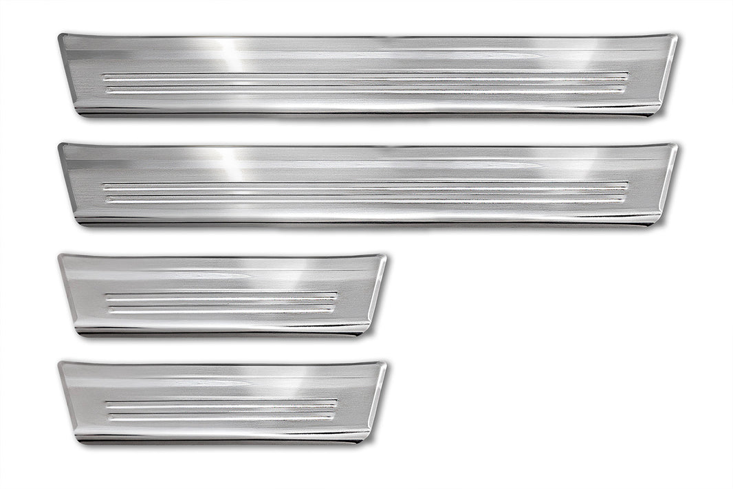 Tröskelskydd Lines Mitsubishi Outlander IV 2025+ – Silver satin