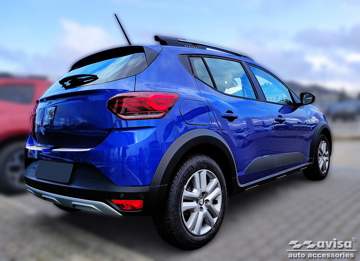 Lastskydd Dacia Sandero III halvkombi 5-dörrars 2020+ m.fl. – Silver satin – detaljbild 2