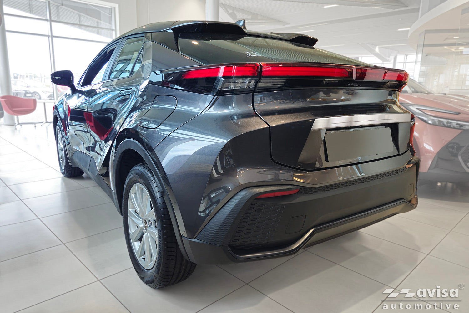 Bakluckelist Toyota C-Hr II (X20) 2023+ – Silver satin – detaljbild 2