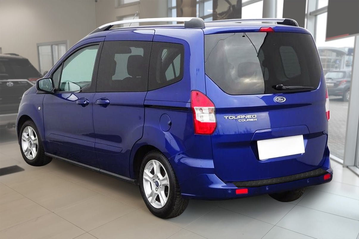 Lastskydd Black Mat Ford Tourneo Courier I 2014+facelift 2017, facelift 2017–2022 m.fl. – Mattsvart – detaljbild 2
