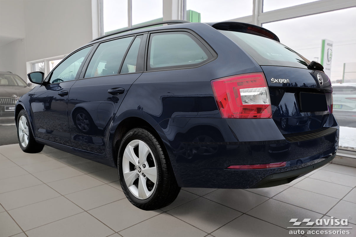 Lastskydd Black Mat Skoda Octavia III Kombi facelift 2016–2019 – Mattsvart (2/40377) – detaljbild 2