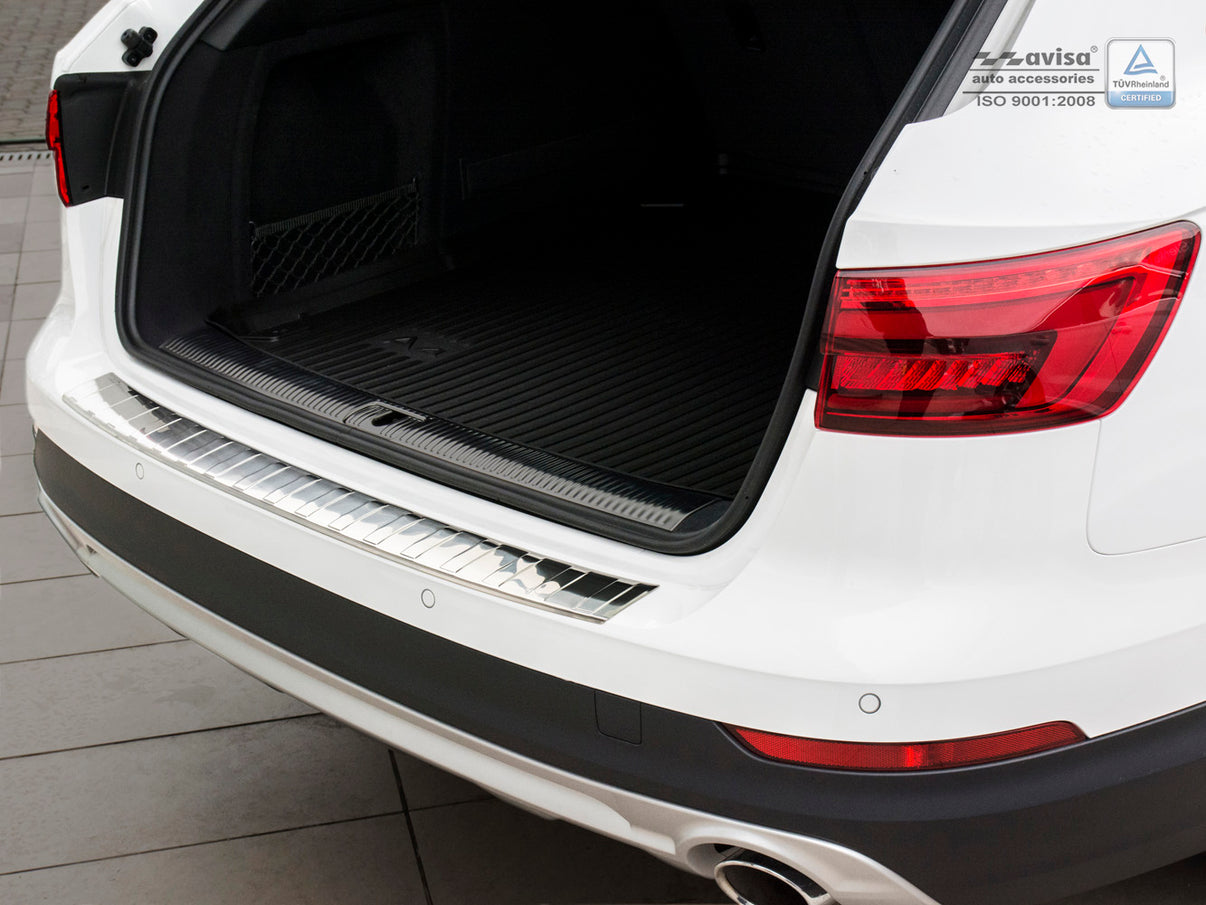 Lastskydd Audi A4 B9 Allroad 2016–2019, facelift 2019+ – Silver satin – detaljbild 3