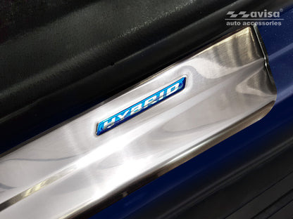 Tröskelskydd Hybrid Suzuki Across 2020+ / Toyota RAV4 V generation/ Hybrid 2018–2026 (fits also to PHEV GR version ) – Silver satin – detaljbild 2