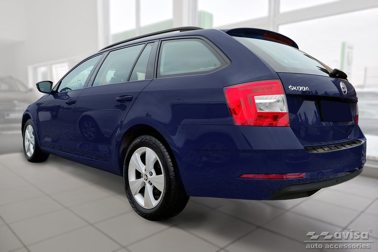 Lastskydd Strong Edition Skoda Octavia III Kombi facelift 2016–2019 – Svart – detaljbild 2
