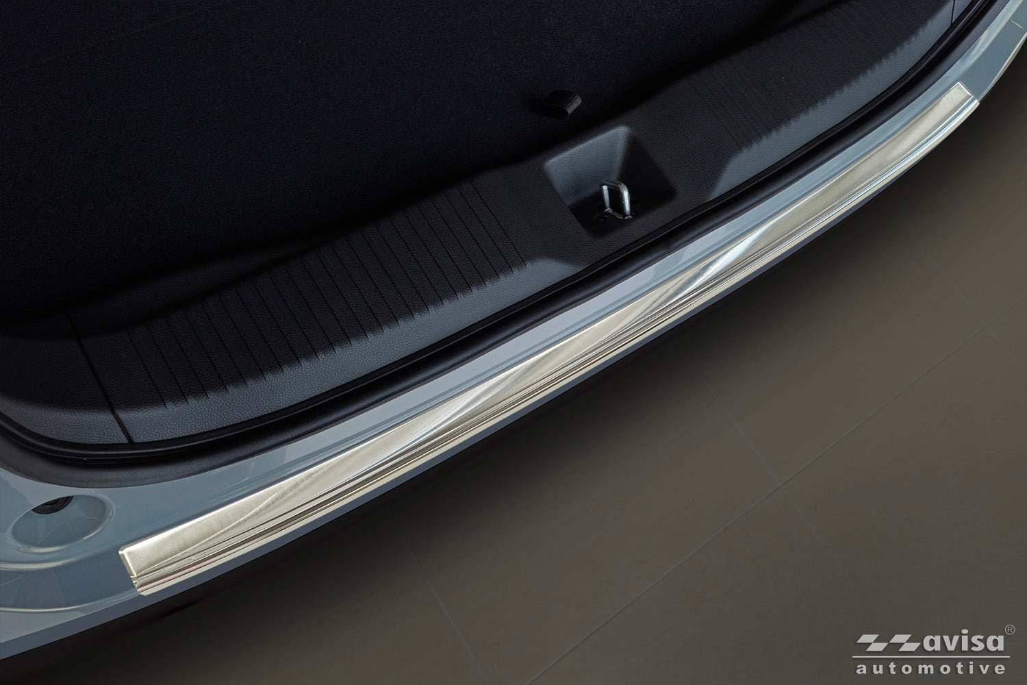 Lastskydd Honda Hr-V III 2021+ – Silver satin – detaljbild 3