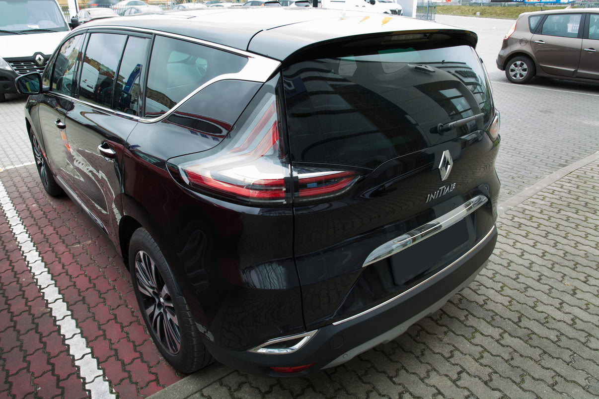 Lastskydd Renault Espace V Initiale 2015–2023 ( doesn’t fit to versionen med towing hook) – Silver satin – detaljbild 3