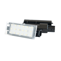 produktbild framifrån visande Skyltbelysning LED till Renault Megane – Trafic – Xenonkungen