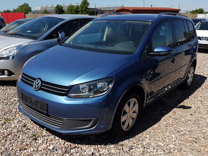 Lastskydd Volkswagen Touran II 2010–2015 – Svart – detaljbild 3