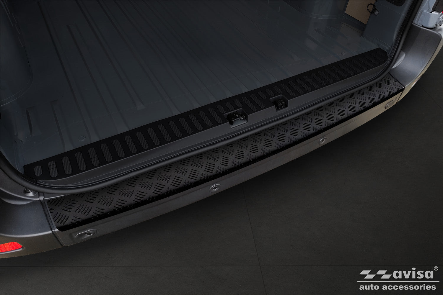 Lastskydd Black Mat Nissan NV400 2010–2014, facelift 2014+ m.fl. – Mattsvart (2/40234) – detaljbild 3