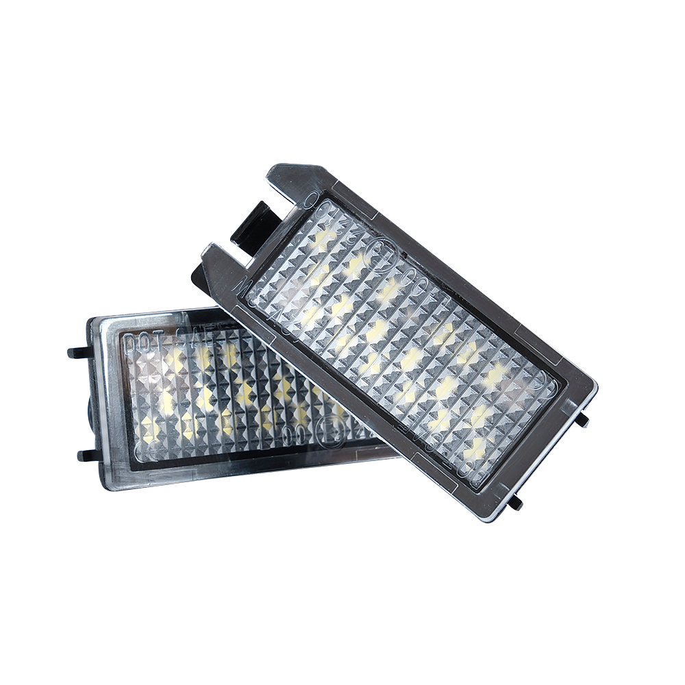 Skyltbelysning LED till FIAT 500 – Renault Clio – produktbild framifrån | Xenonkungen