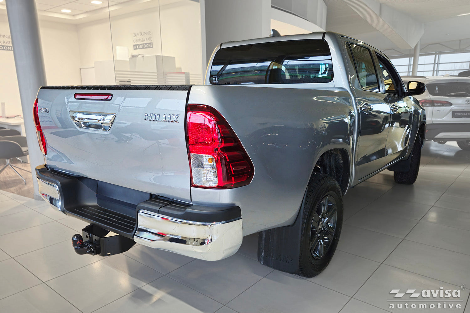 Tröskelskydd Lines Toyota Hilux VIII facelift 2020+ – Silver satin – detaljbild 2
