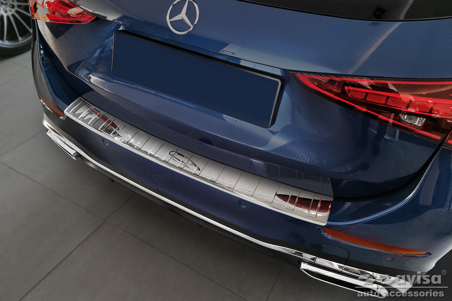 Lastskydd Mercedes C Class V Kombi AMG S206 2021+ – Spegelpolerat silver – detaljbild 3