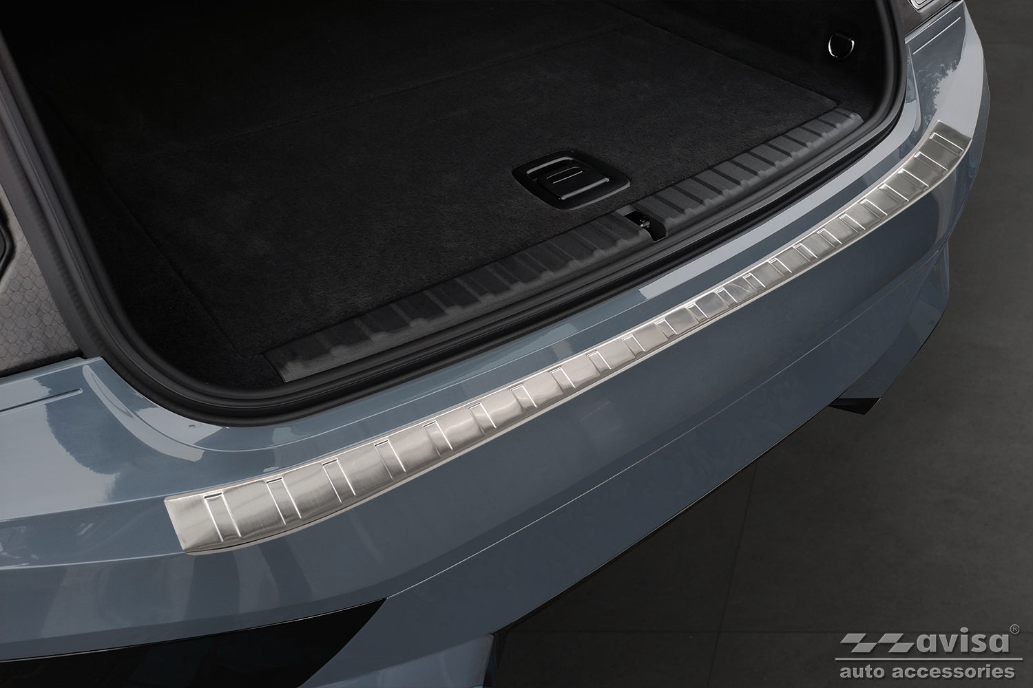 Lastskydd BMW iX (I20) 2021+ – Silver satin – detaljbild 3