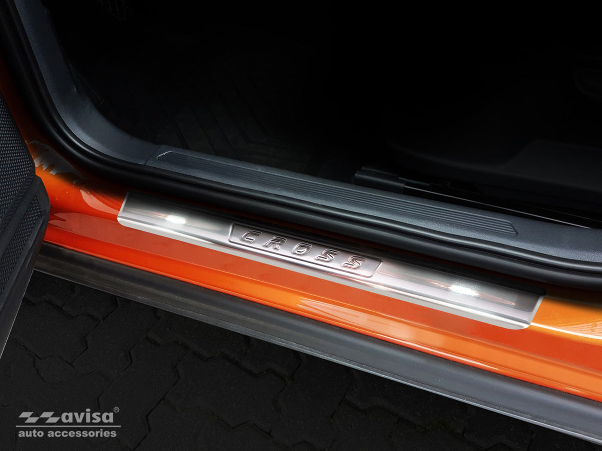 Tröskelskydd Volkswagen T-Cross 2018–2024, facelift 2024+ – Silver satin – detaljbild 2