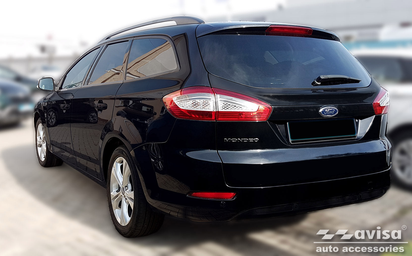 Lastskydd Ford Mondeo IV MK4 Kombi facelift 2010–2014 – Svart – detaljbild 2