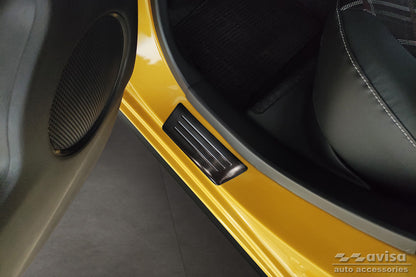 Tröskelskydd Special Edition Mitsubishi Space Star facelift 2020+ – Svart – detaljbild 2