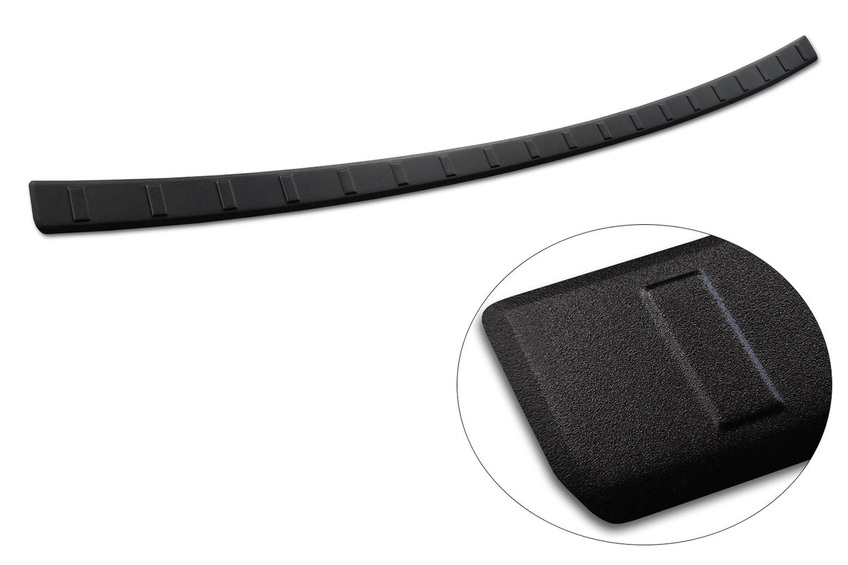 Lastskydd Black Mat Toyota Corolla Cross (XG1TJ) 2022–2025, facelift 2025+ Mattsvart