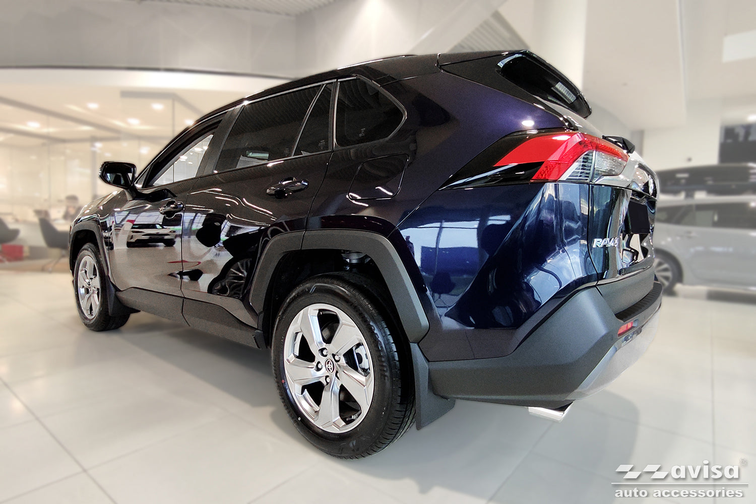 Lastskydd Black Mat Suzuki Across 2022+ / Toyota RAV4 V generation/ Hybrid 2018–2026 (fits also to PHEV GR version ) – Mattsvart – detaljbild 2