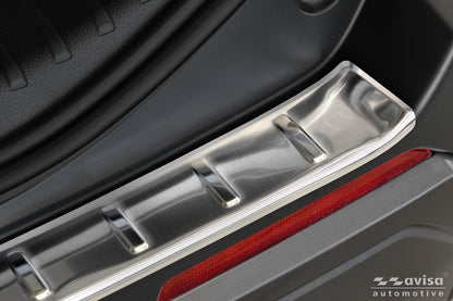 Lastskydd Toyota Rav 4 VI (XA6) 2026+ – Silver satin – detaljbild 3