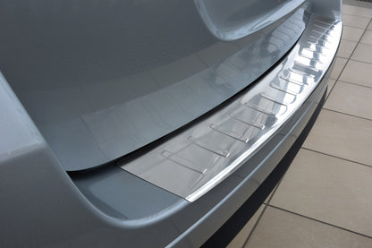 Lastskydd Dacia Logan MCV 2013–2016, facelift 2016+ – Silver satin – detaljbild 3