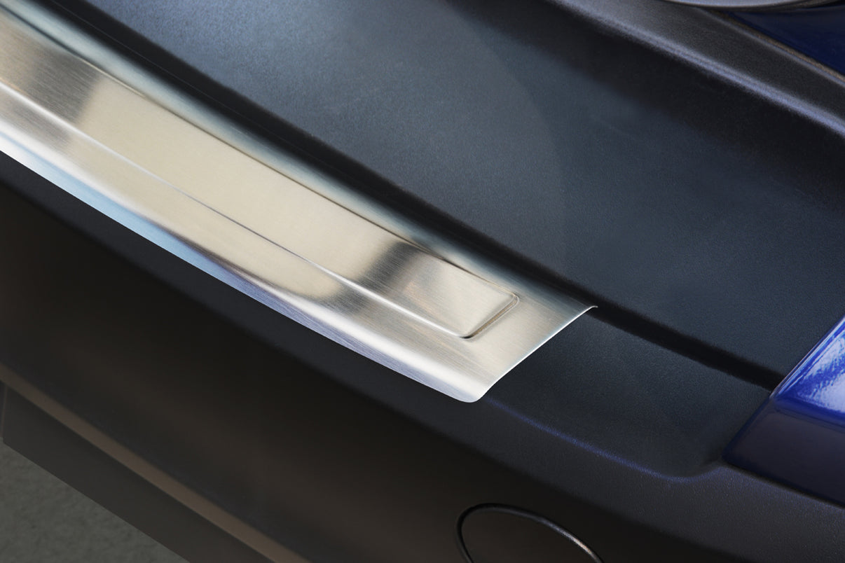 Lastskydd Ford Focus III Kombi 2010–2018 – Silver satin