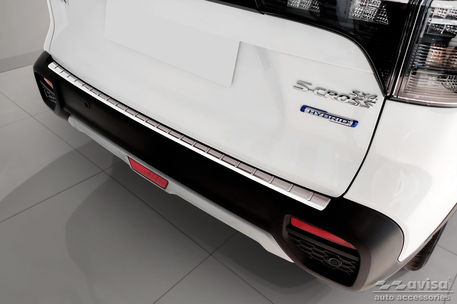 Lastskydd Suzuki S-Cross II 2021+ – Silver satin – detaljbild 3