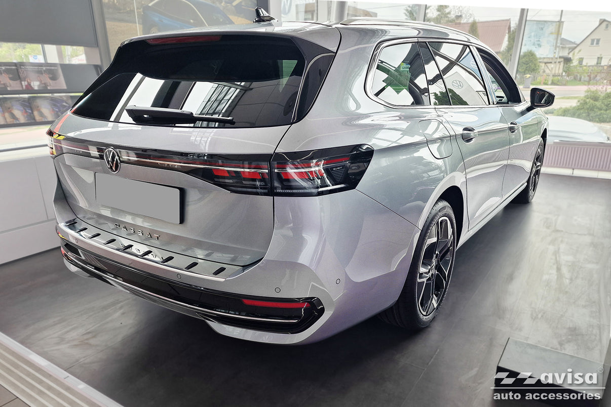 Lastskydd Strong Edition Volkswagen Passat B9 Variant/ R-line/ Hybrid 2024+ – Silver satin – detaljbild 2