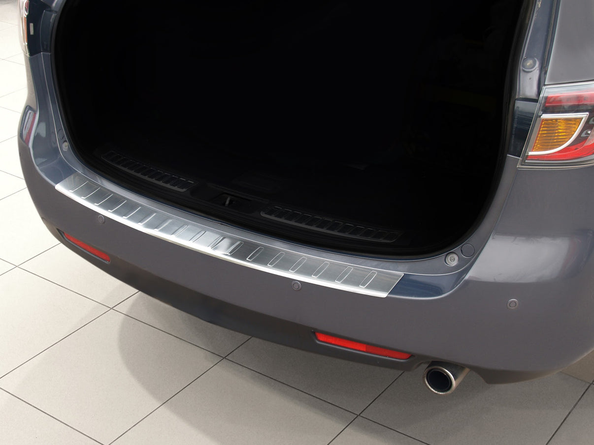 Lastskydd Mazda 6 Kombi 2008–2012 – Silver satin – detaljbild 3