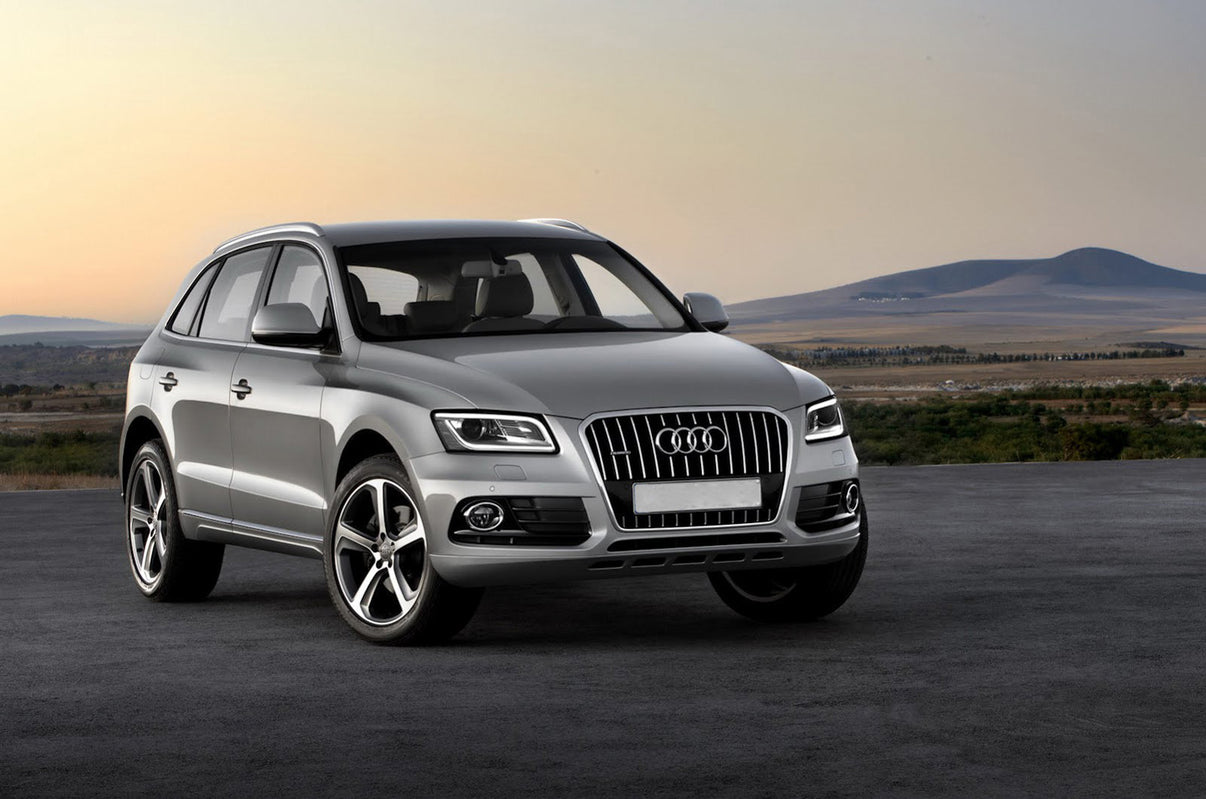 Lastskydd Audi Q5 2008–2012, facelift 2012–2016 / Audi SQ5 2013+ – Spegelblank steel, Röd&Svart Kolfiber fibre – detaljbild 3