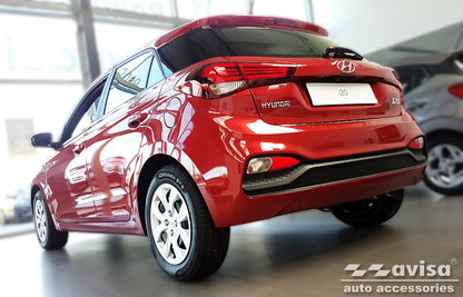 Lastskydd Hyundai i20 II halvkombi 5-dörrars facelift 2018–2020 m.fl. – Silver satin – detaljbild 2