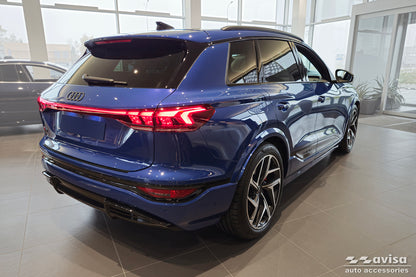 Lastskydd Shadow Premium Audi Q6 e-tron 2024+/ Audi SQ6 e-tron 2024+ – Svart / Spegelblank svart – detaljbild 2