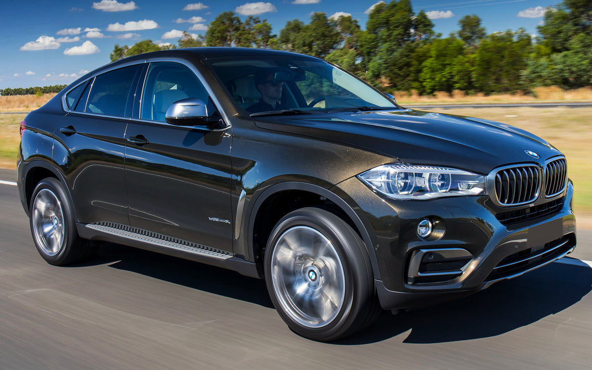 Lastskydd BMW X6 II F16 2014–2019 – Spegelblank steel, Svart Kolfiber – detaljbild 3