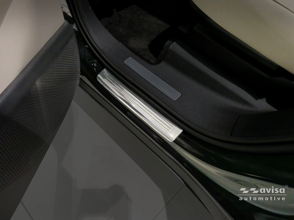 Tröskelskydd Lines Volvo EX 90 2024+ – Silver satin – detaljbild 2