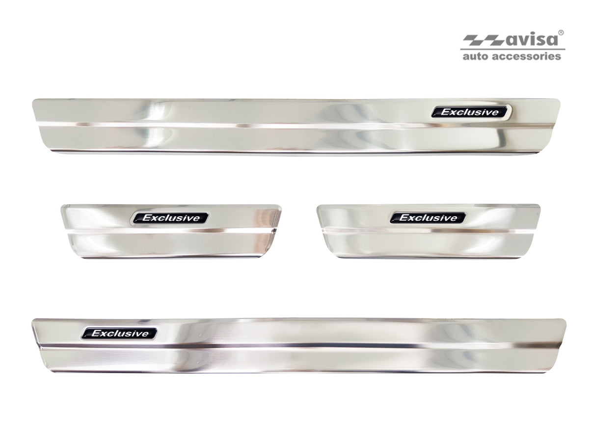 Tröskelskydd Exclusive Suzuki Swace Kombi 2020+ m.fl. – Silver satin – detaljbild 3