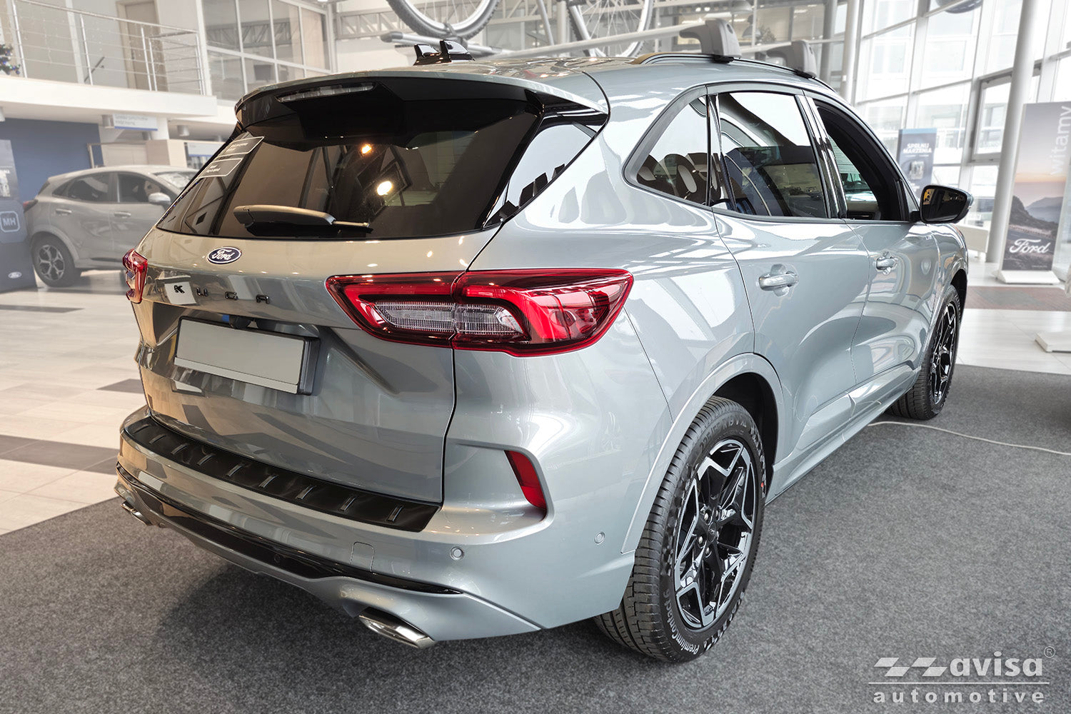 Lastskydd Strong Edition Ford Kuga III ST-Line/ Hybrid/ Vignale 2019–2024, facelift 2024+ – Svart – detaljbild 2