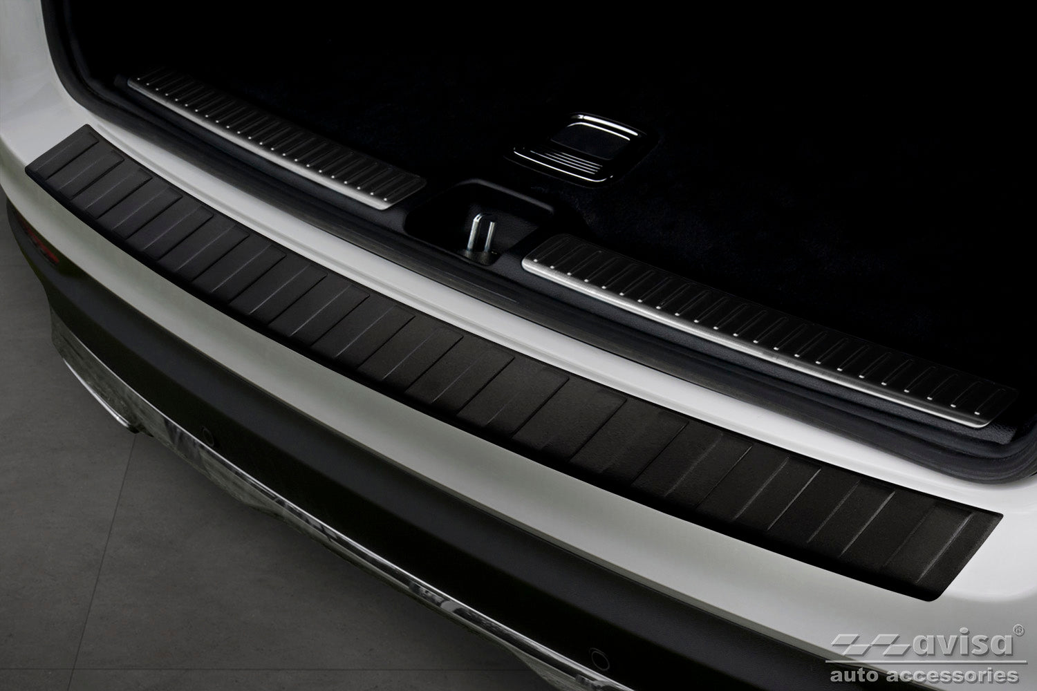 Lastskydd Black Mat Mercedes Glc (X253) 5-dörrars/ Hybrid 2015–2019, facelift 2019–2022 – Mattsvart – detaljbild 3