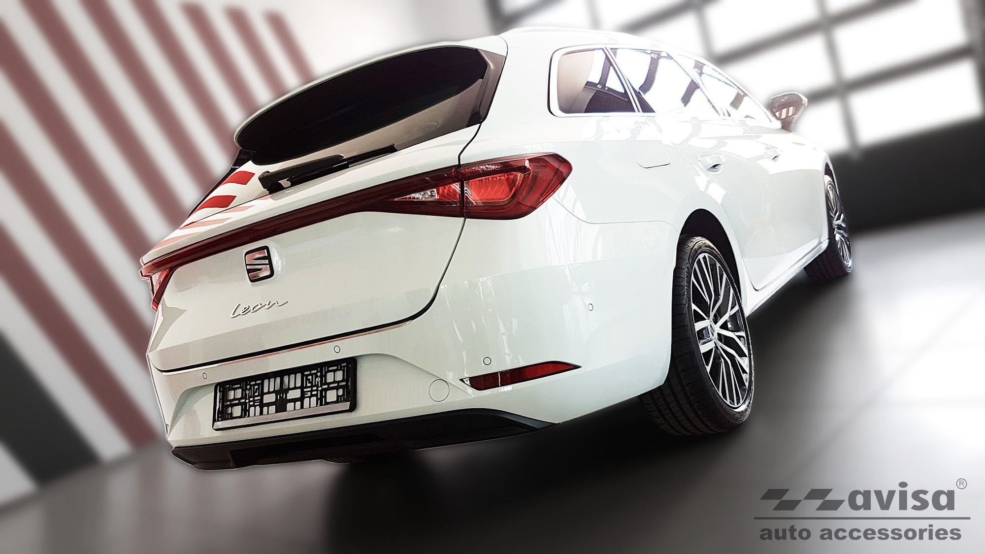 Lastskydd Seat Cupra Leon Sportstourer (KL) 2021– 2024 facelift 2024+ m.fl. – Silver satin – detaljbild 2