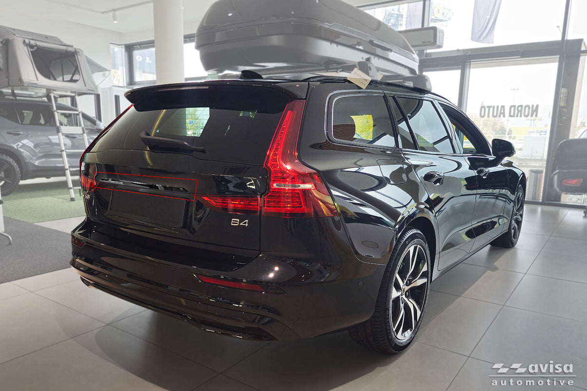 Bakluckelist Volvo V60 II 2018+ – Spegelblank svart – detaljbild 2