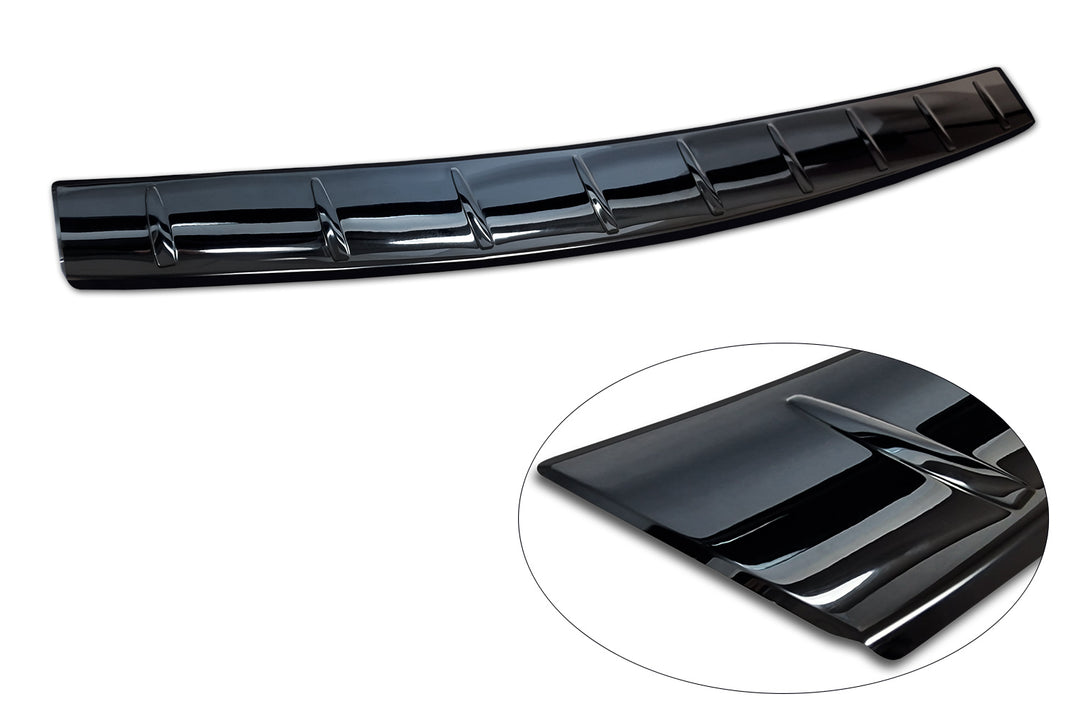 Lastskydd Volkswagen Passat B9 Variant/ R-line/ Hybrid 2024+ – Spegelblank svart